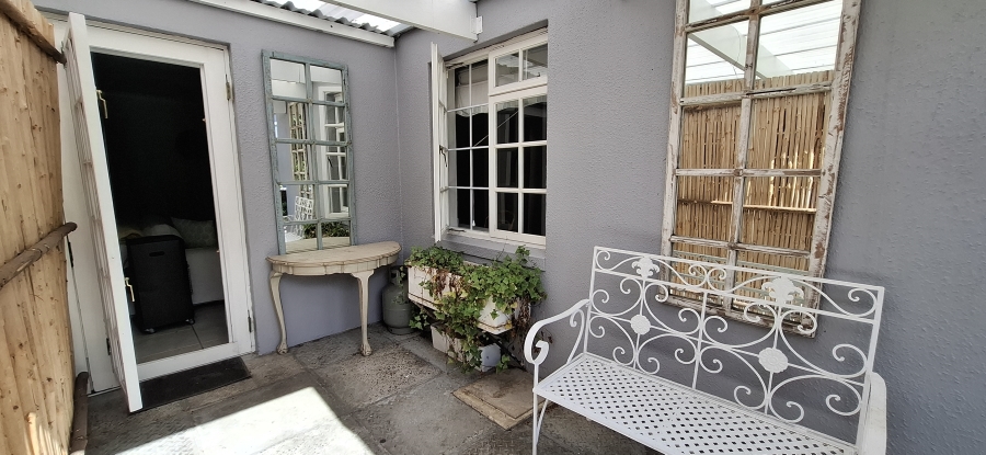 To Let 2 Bedroom Property for Rent in Tokai Western Cape